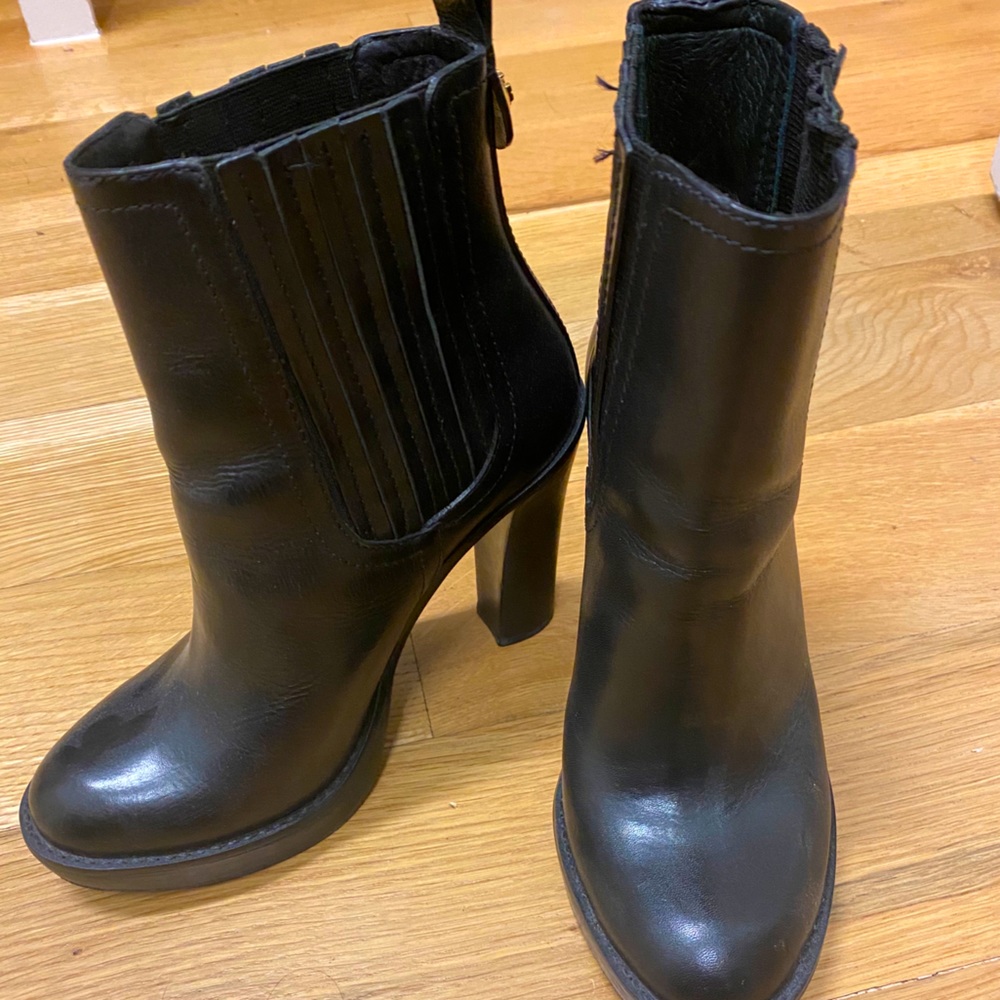 Tory Burch black Boots